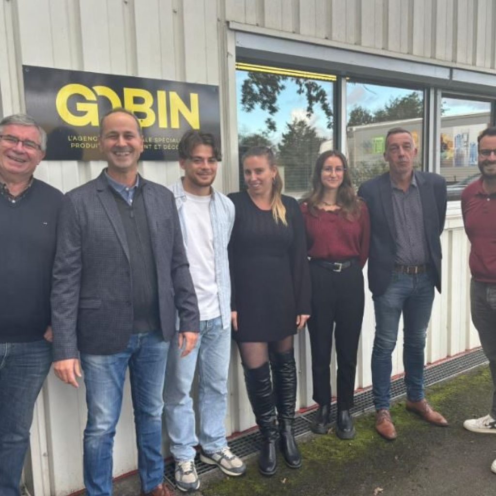 Photo de l'équipe de l'Agence Commerciale GOBIN