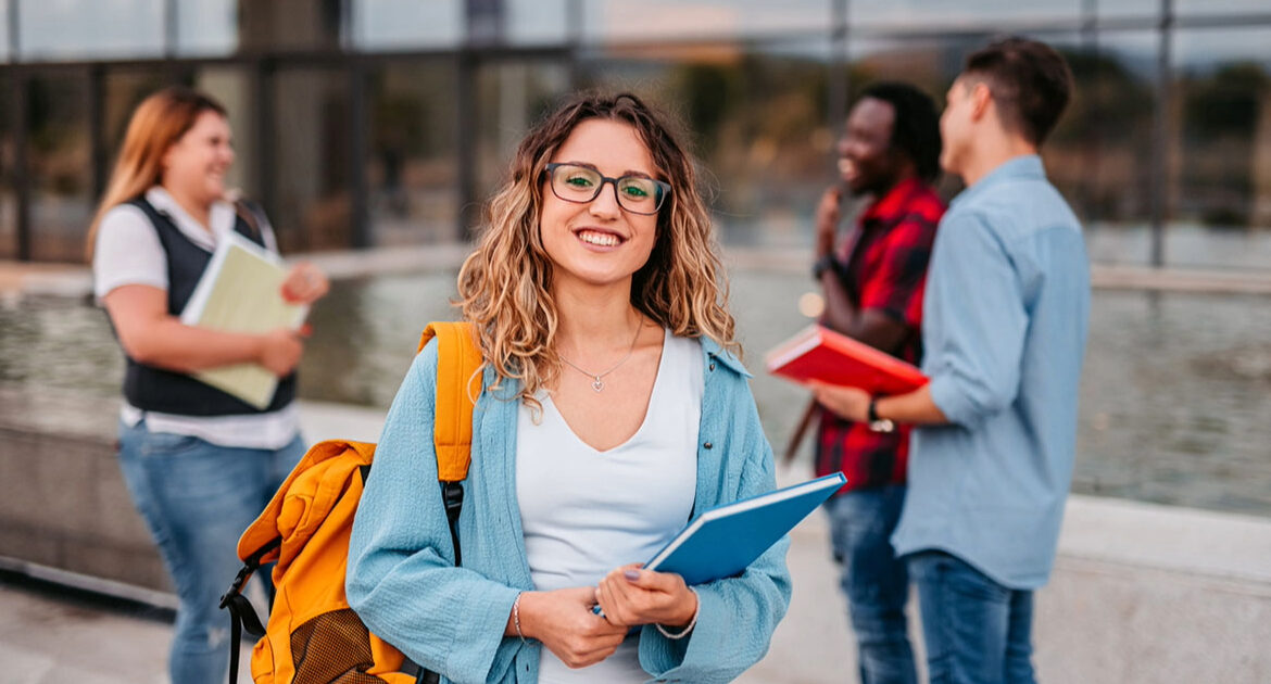 Charlie – Notre nouvelle alternante